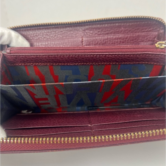 ♥️Vivienne Westwood SAFFIANO Leather Long ZIP ROUND WALLET |PRELOVED!!!🪐 - Picture 14 of 14
